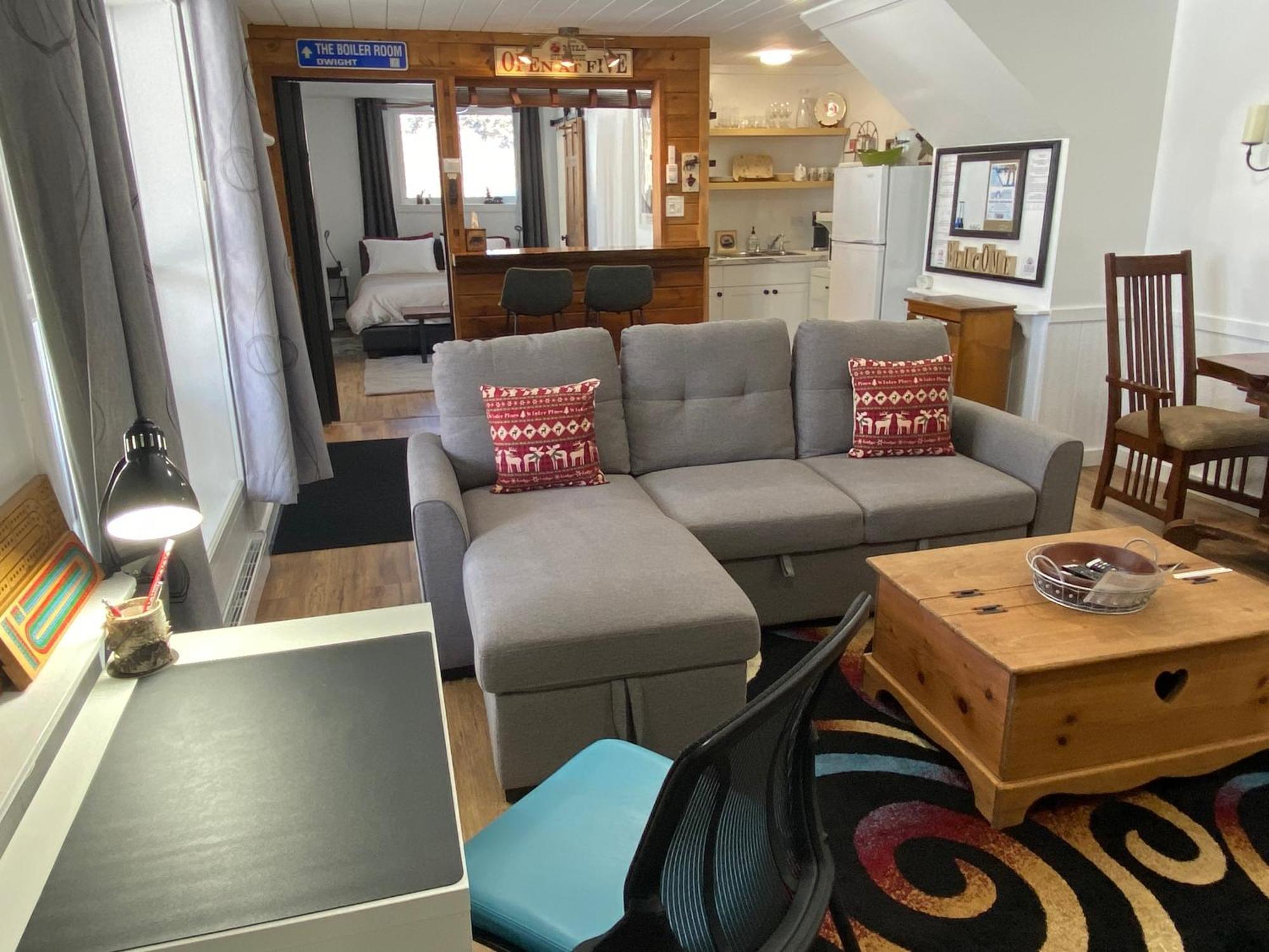 Our Place Up North Bnb Huntsville Eksteriør bilde